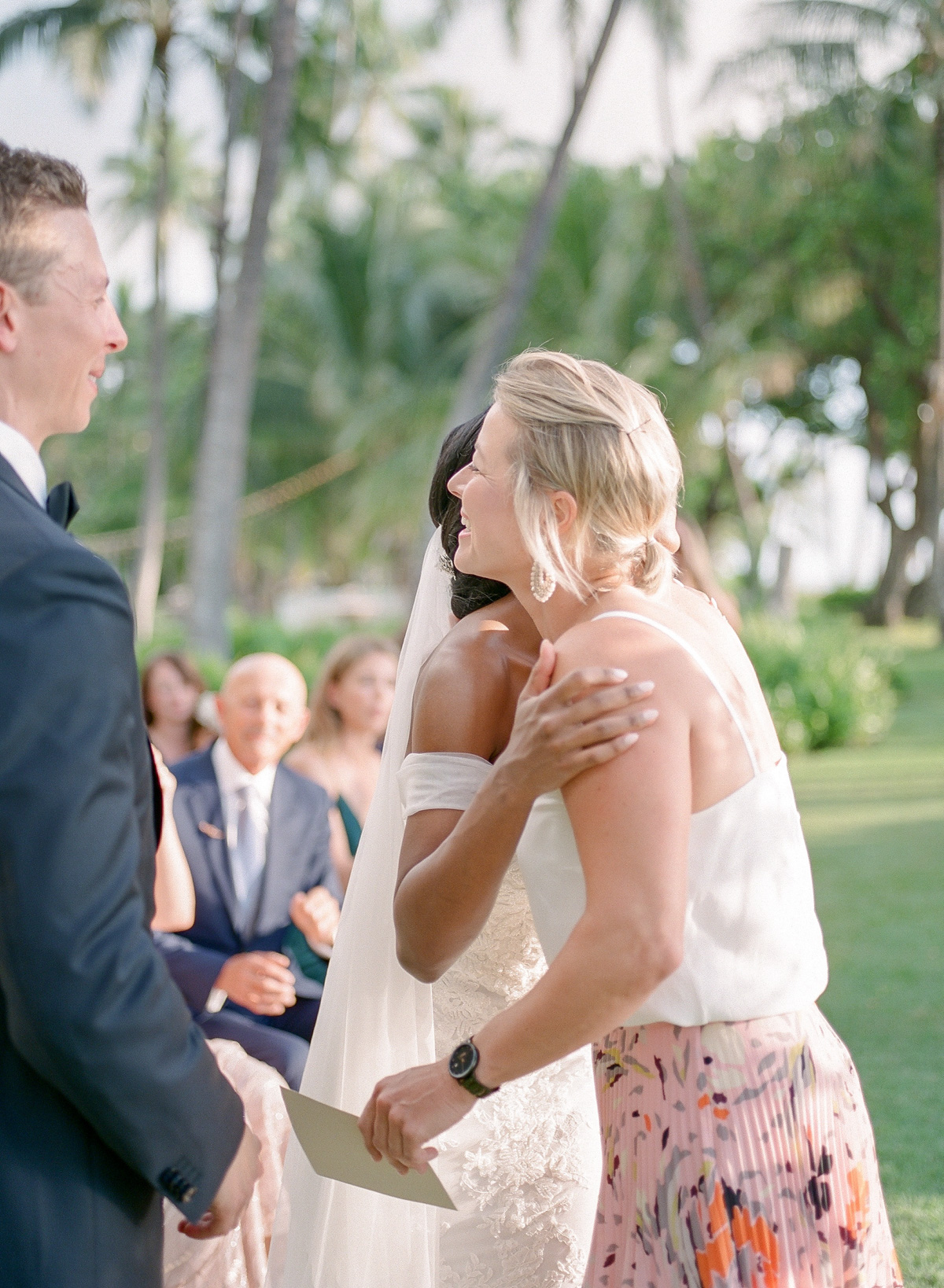 real moments hawaii wedding