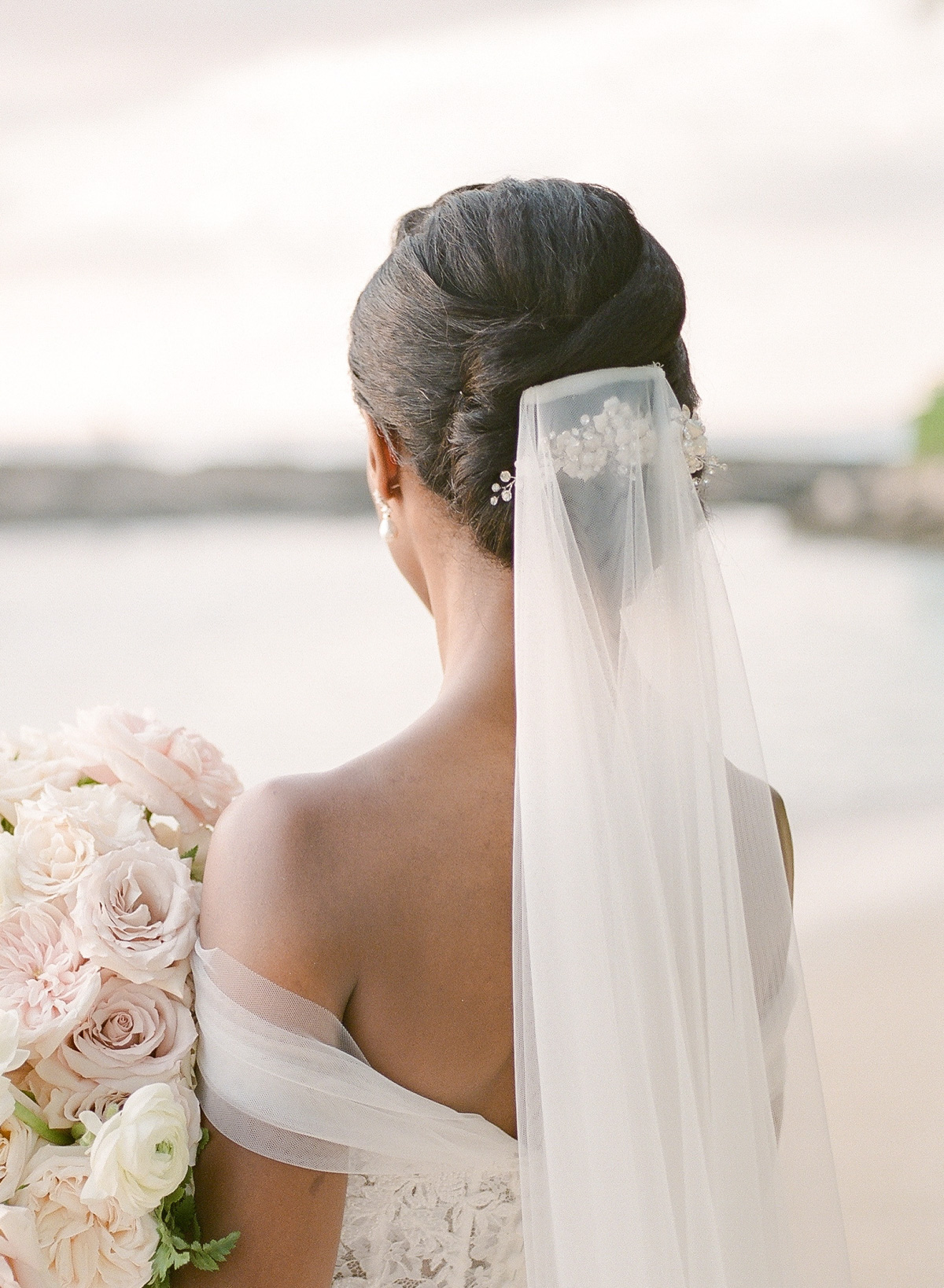 lack hair wedding updos with veil