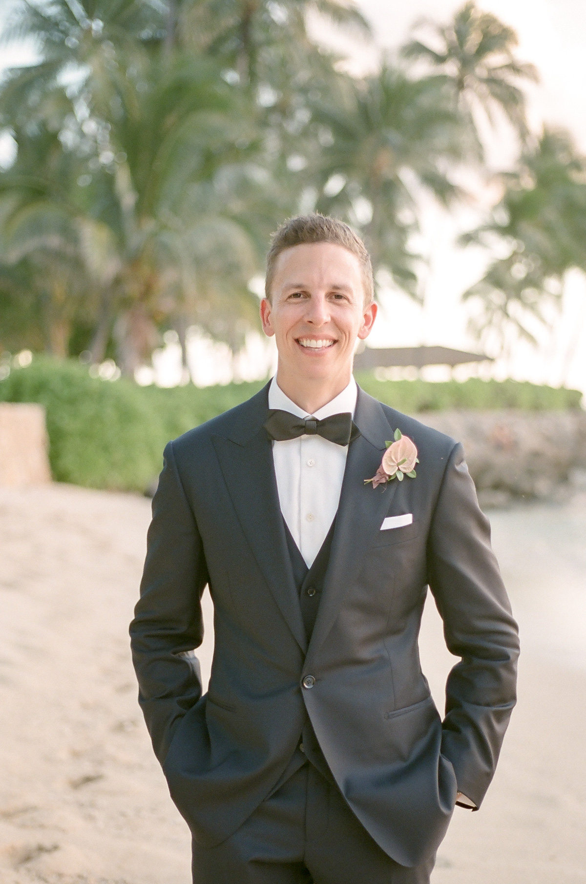 black bow tie groom suit for beach wedding