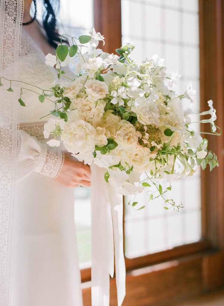 lairmont manor wedding flowers