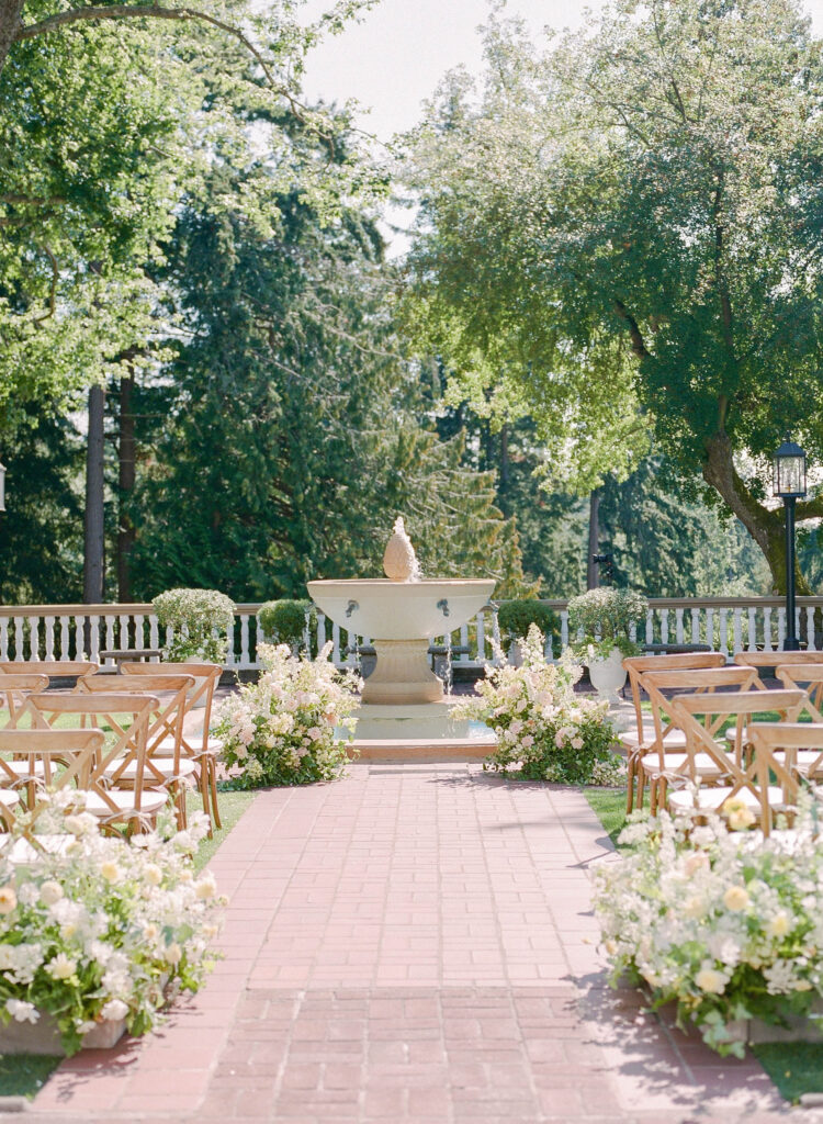 lairmont manor wedding ceremony decor